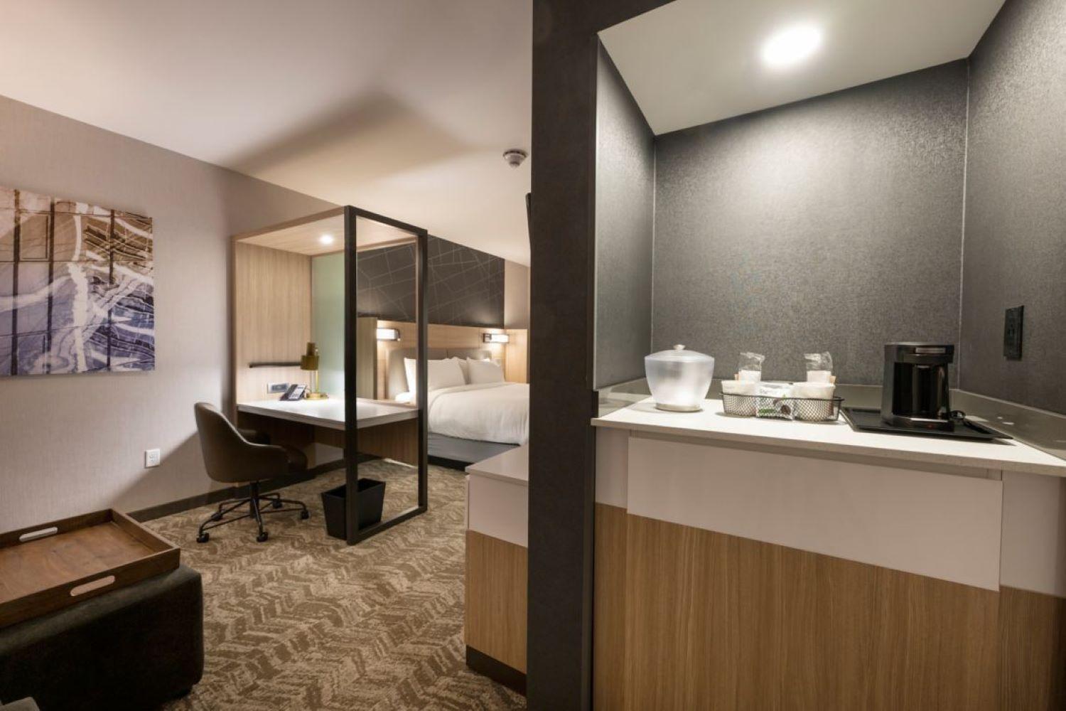 Springhill Suites By Marriott Colorado Springs Downtown المظهر الخارجي الصورة